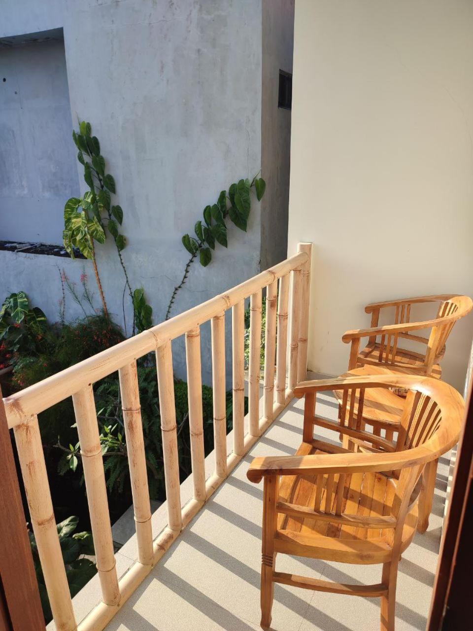 Kubu Di-Kayla'S Hotel Sanur  Exterior photo